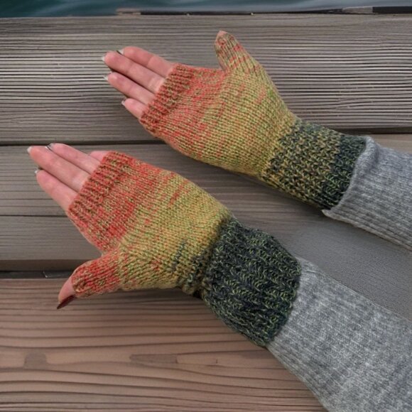 Handmade Women's Wool Blend Watermelon Multi Knit Fingerless Soft Mittens Gloves - Picture 6 of 10